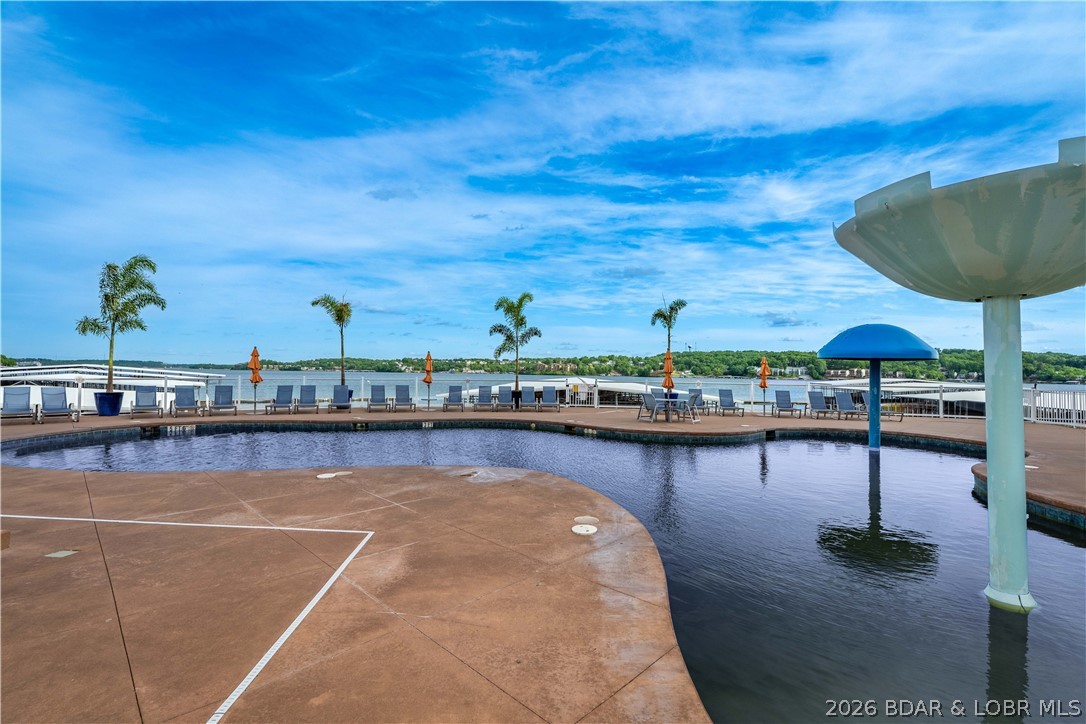 Isla Del Sol - Residential