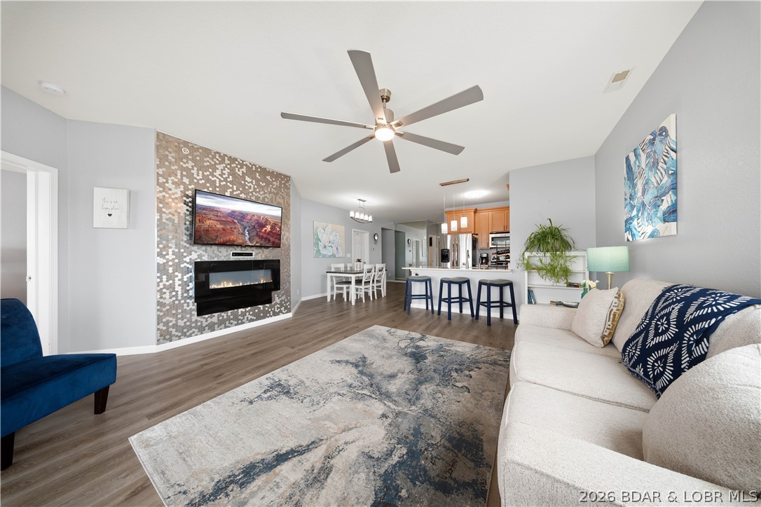 Isla Del Sol - Residential