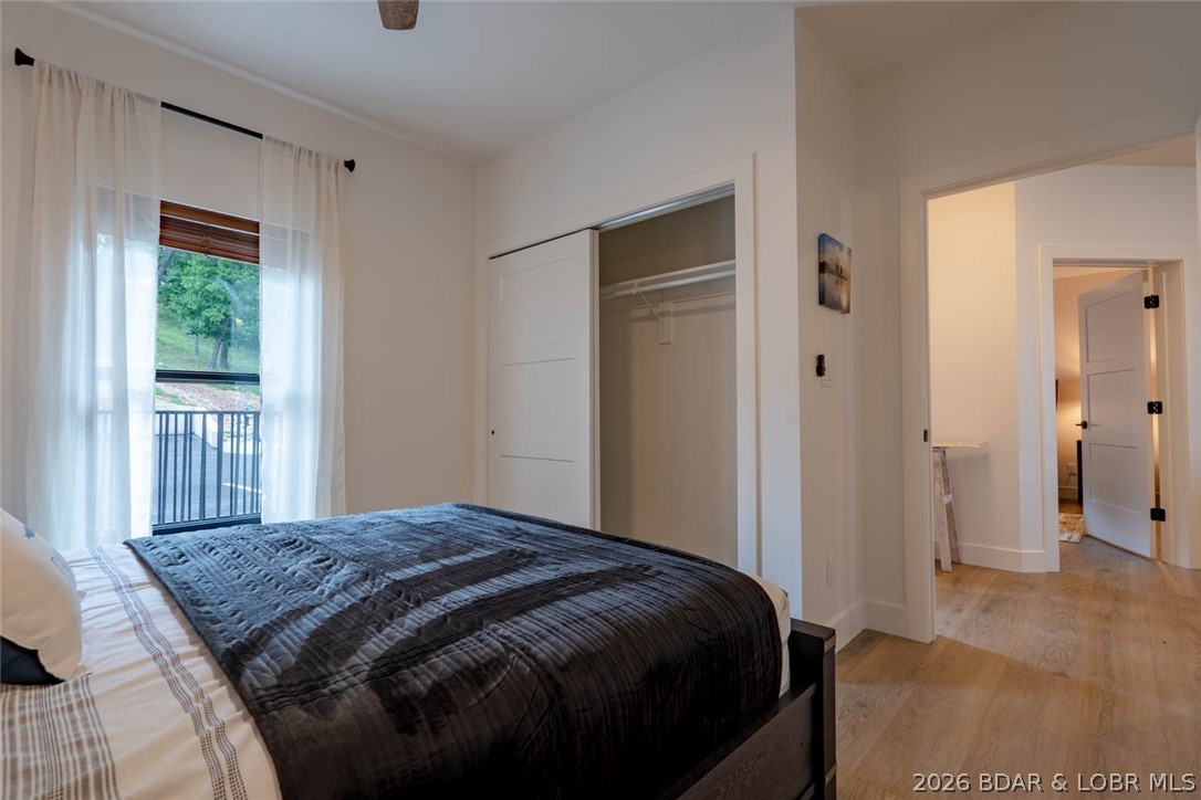 Robins at the Waters Edge Condominium - Residential