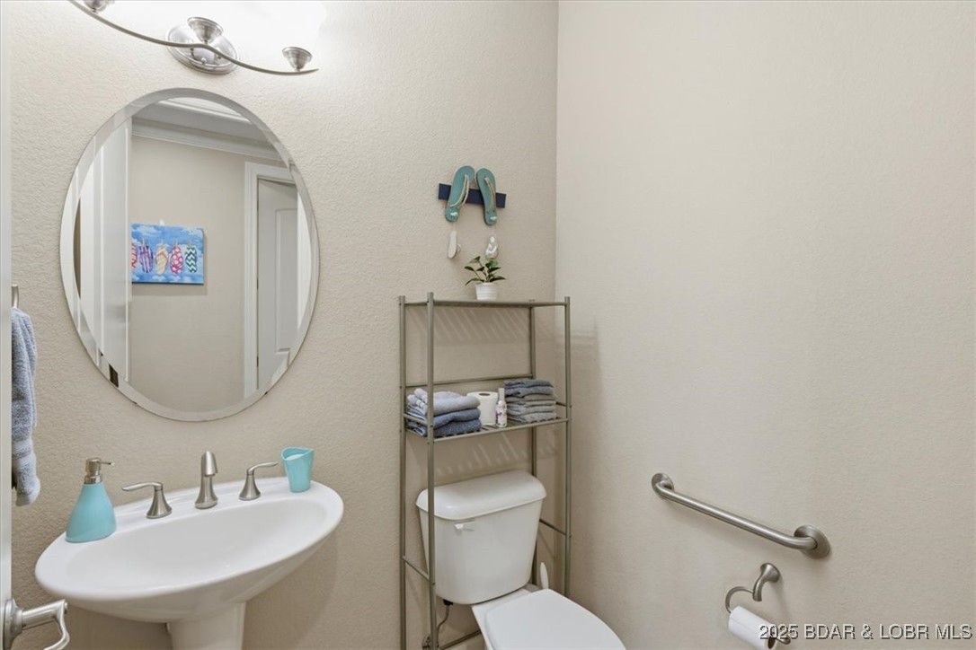 Mystic Bay Condominiums - Residential