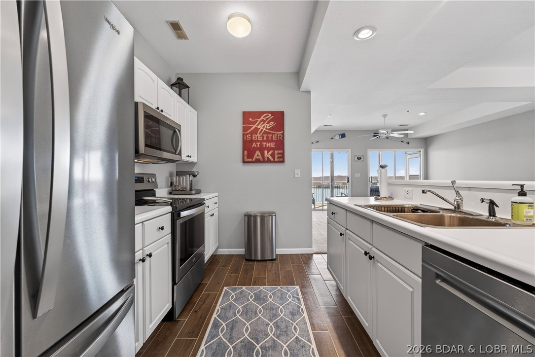 Palisades Condominium - Residential