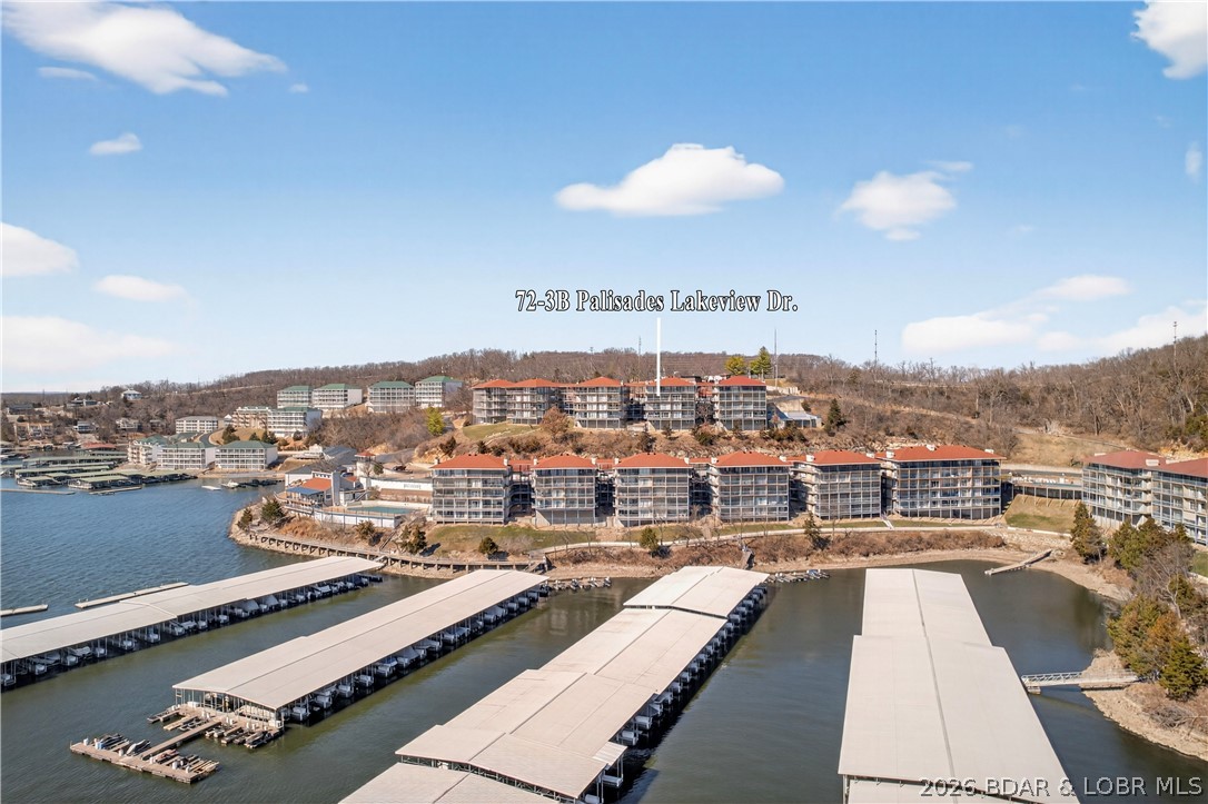 Palisades Condominium - Residential