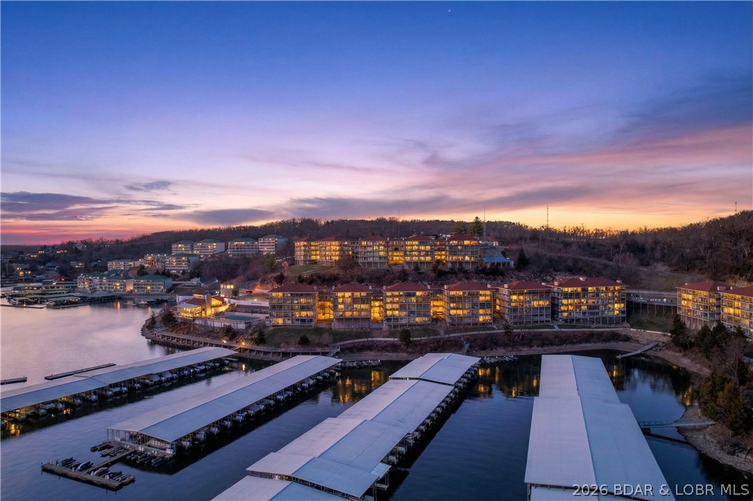 Palisades Condominium - Residential