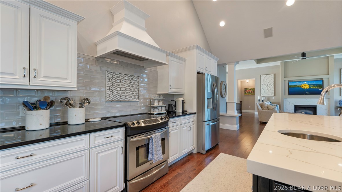 Woodhaven Village - Residential