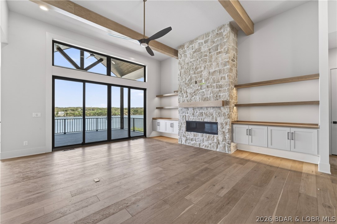 Grand Point - Residential