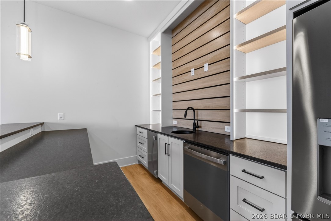 Grand Point - Residential