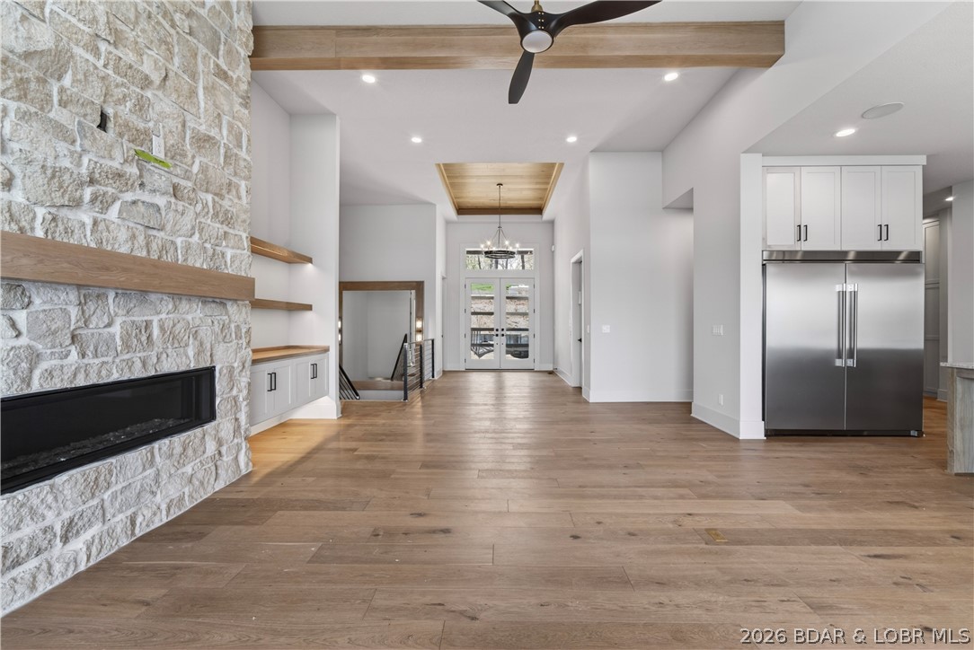 Grand Point - Residential