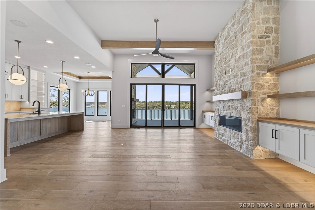 Grand Point - Residential