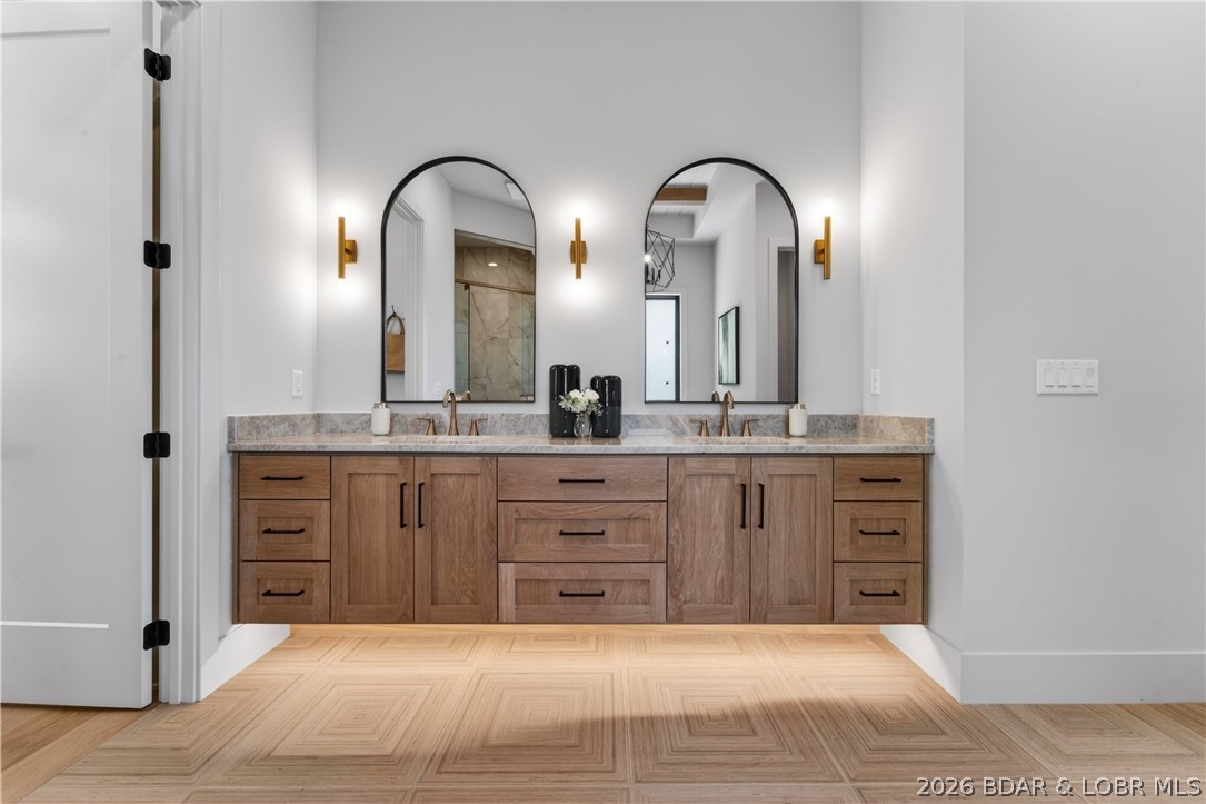 Grand Point - Residential