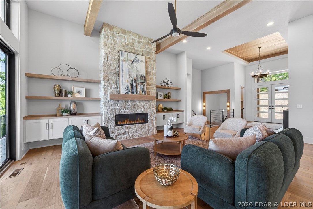 Grand Point - Residential
