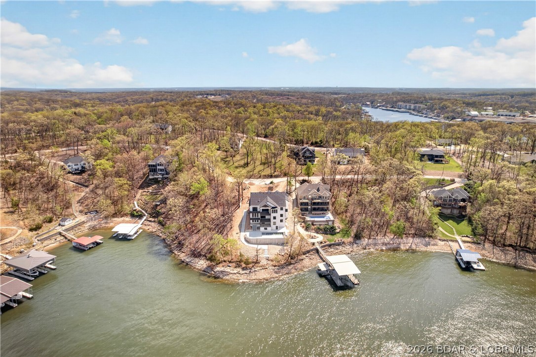 Grand Point - Residential