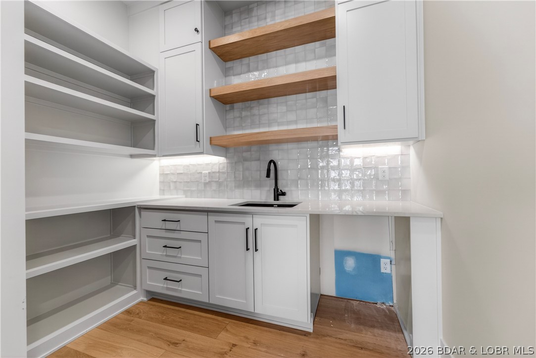 Grand Point - Residential