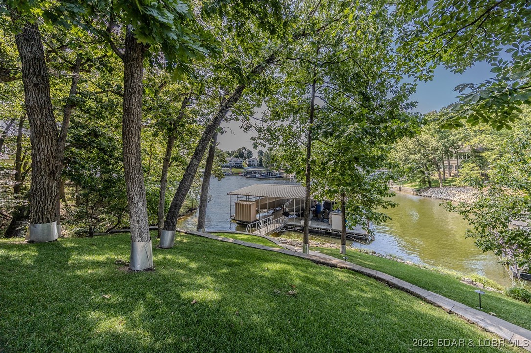 La Riva Est - Residential