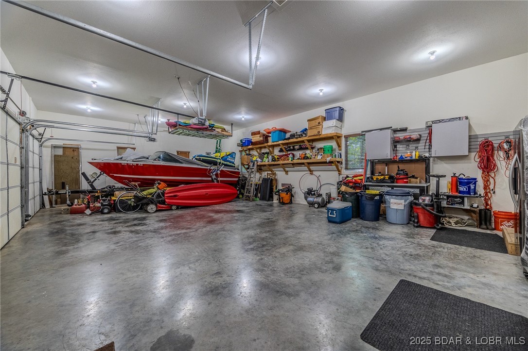 La Riva Est - Residential