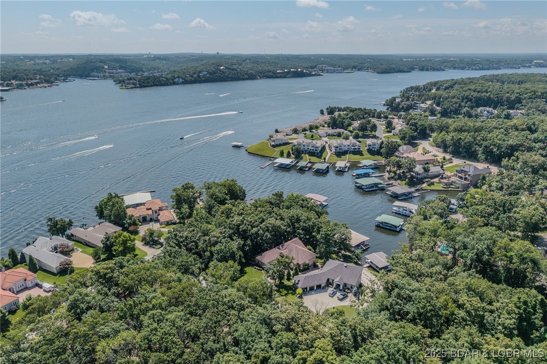 La Riva Est - Residential