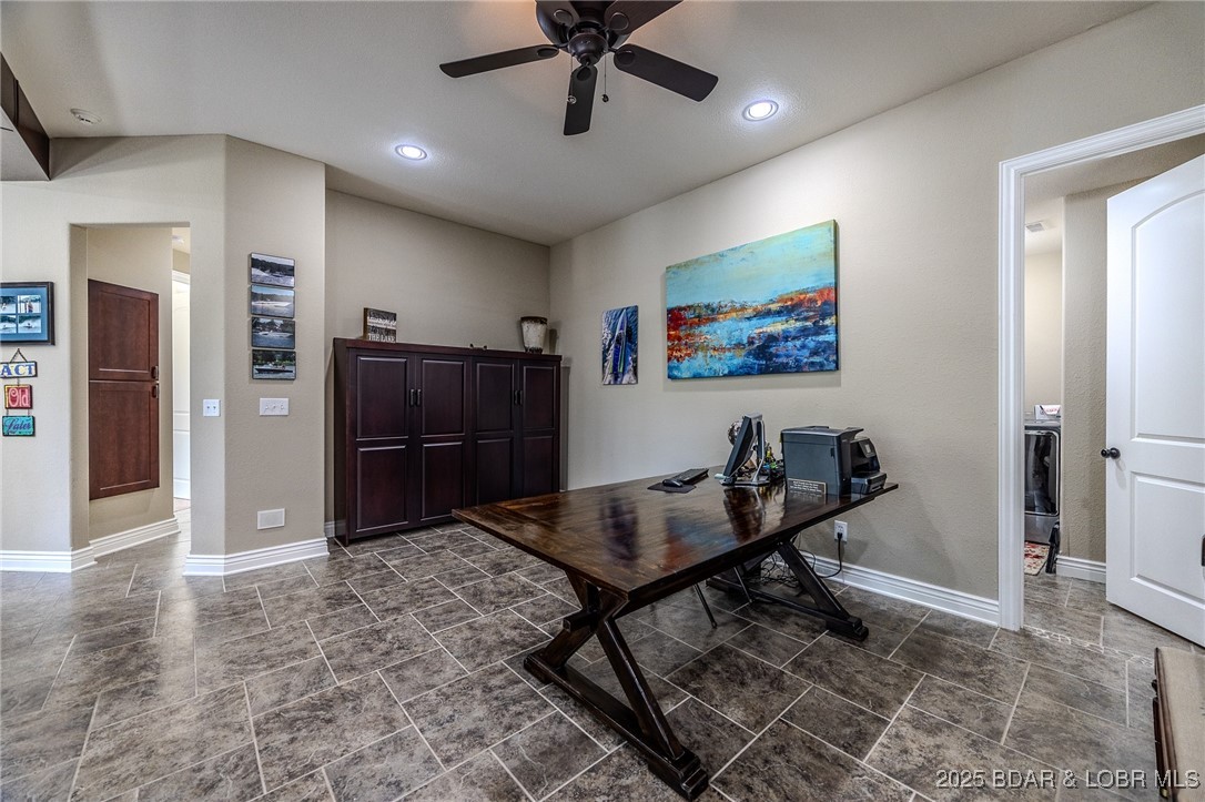 La Riva Est - Residential