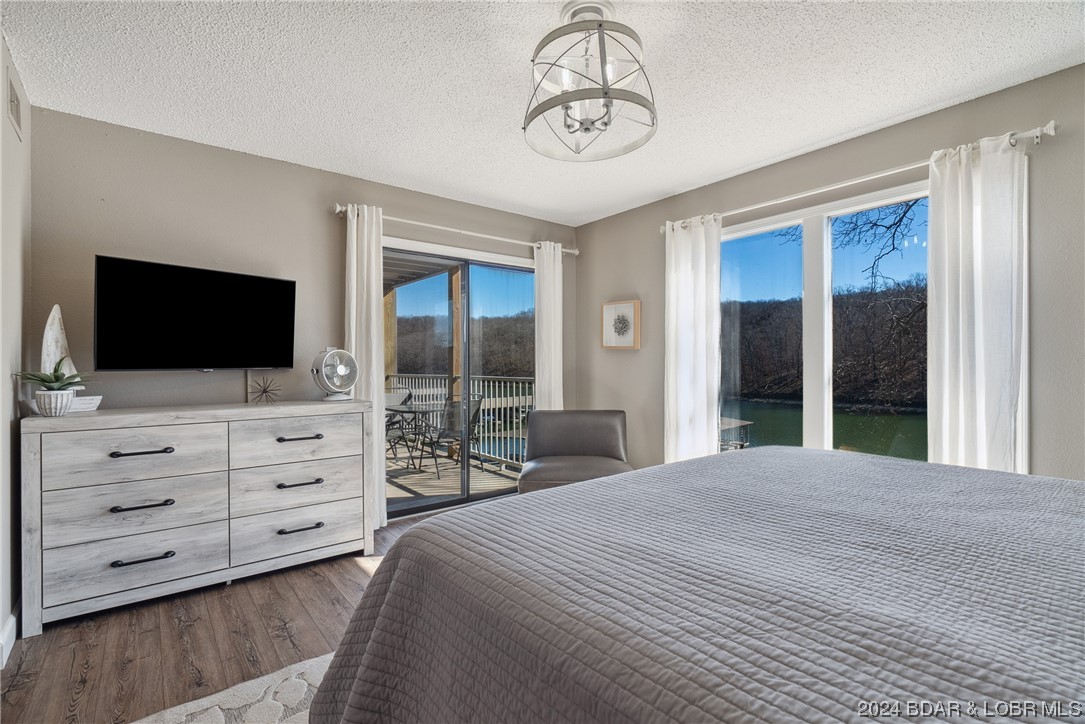 Osage Beach, Missouri 65065, United States, 2 Bedrooms Bedrooms, ,2 BathroomsBathrooms,Residential,Contingent,64612