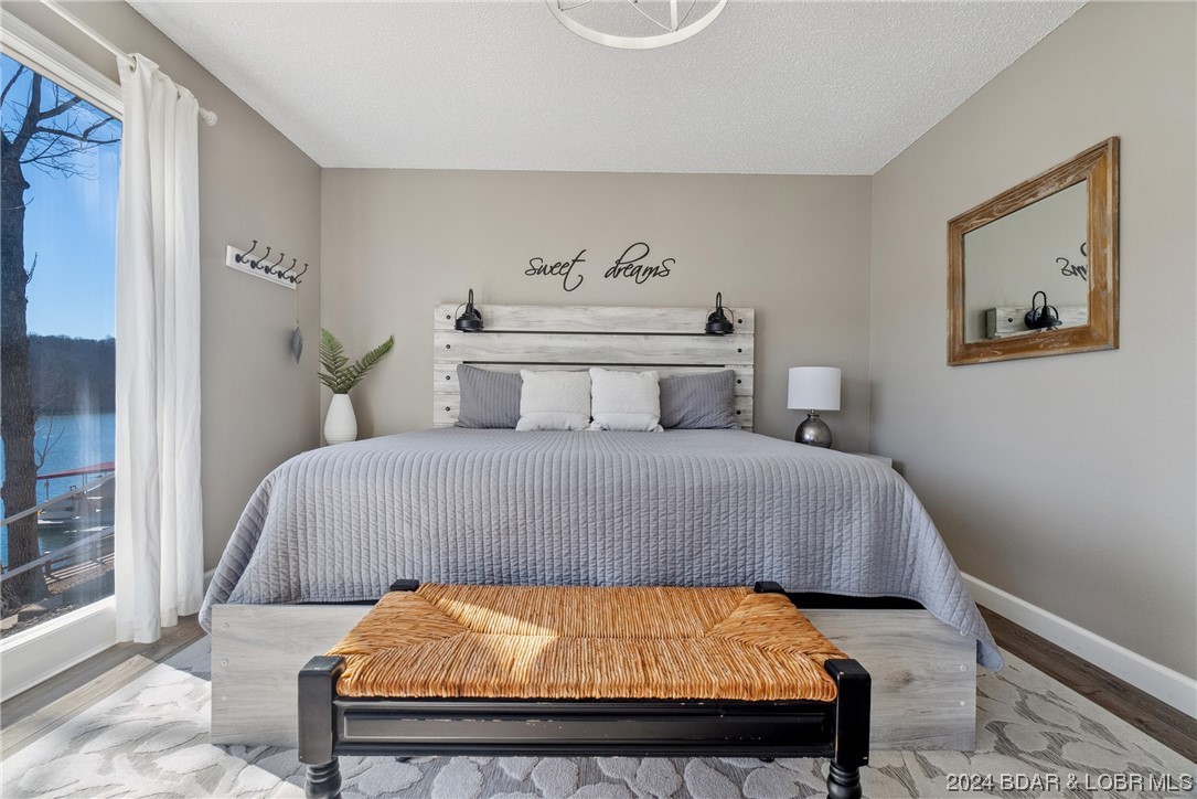 Osage Beach, Missouri 65065, United States, 2 Bedrooms Bedrooms, ,2 BathroomsBathrooms,Residential,Contingent,64612