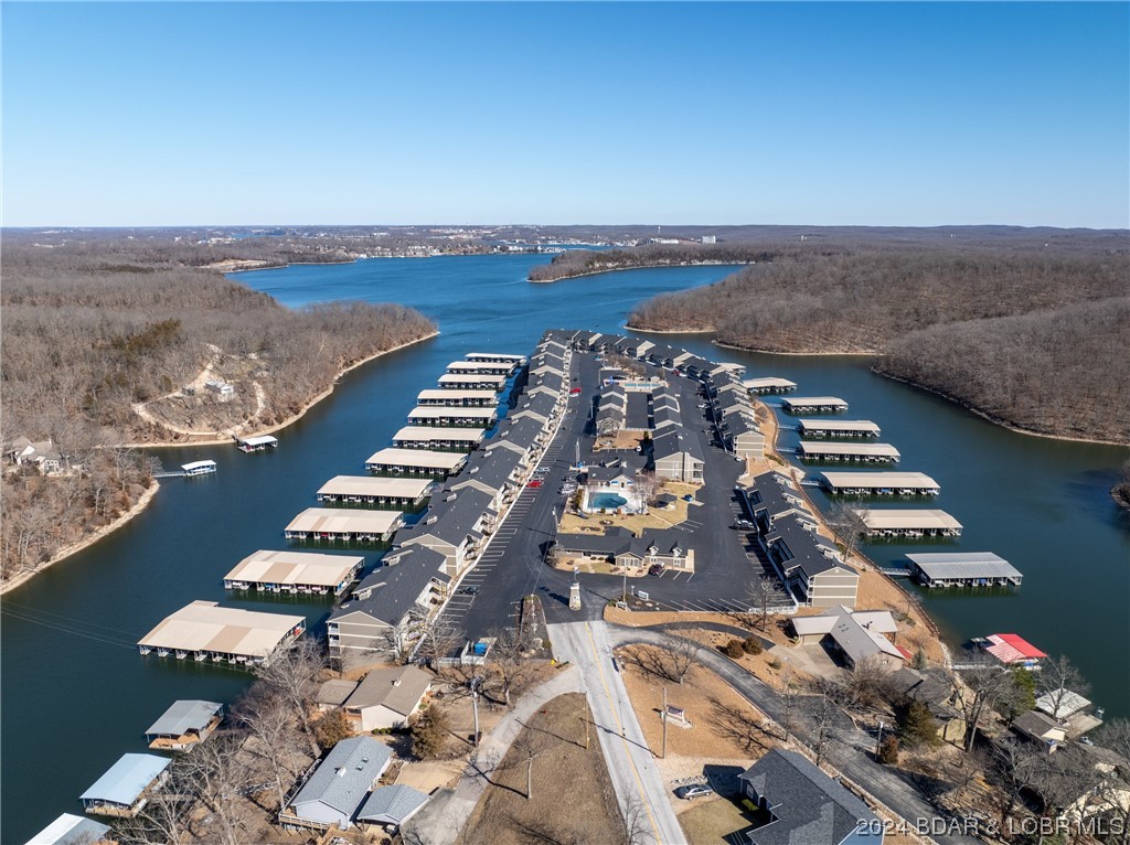 Osage Beach, Missouri 65065, United States, 2 Bedrooms Bedrooms, ,2 BathroomsBathrooms,Residential,Contingent,64612