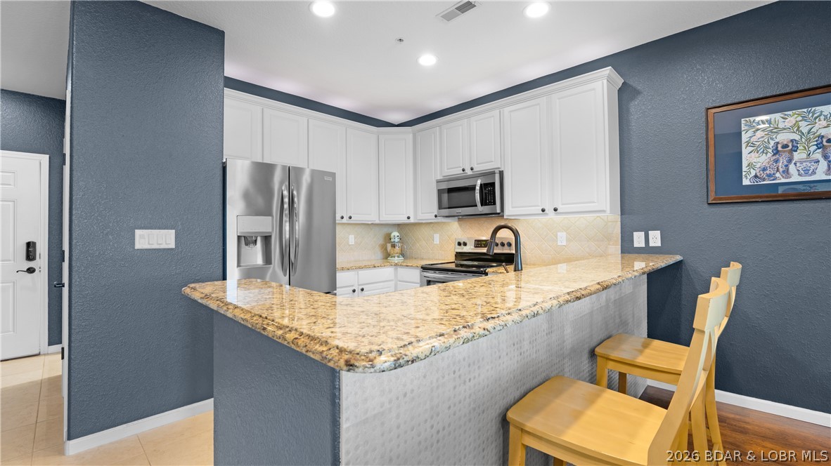 Stoneledge Condominium - Residential