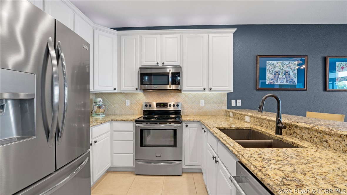 Stoneledge Condominium - Residential