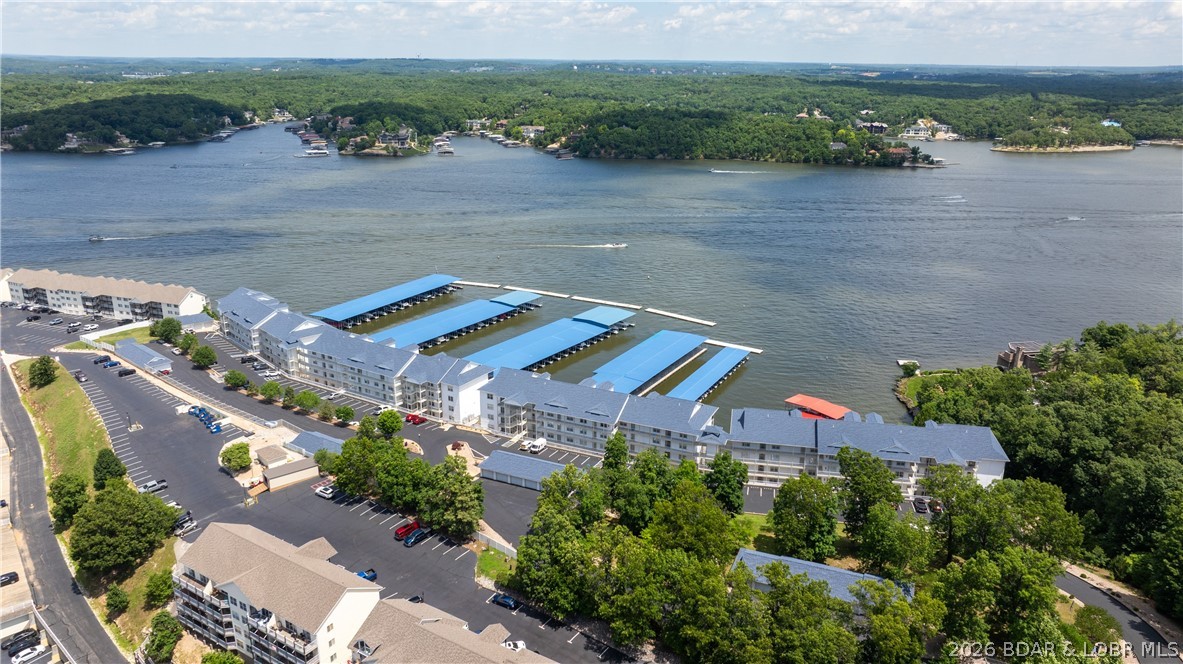 Stoneledge Condominium - Residential