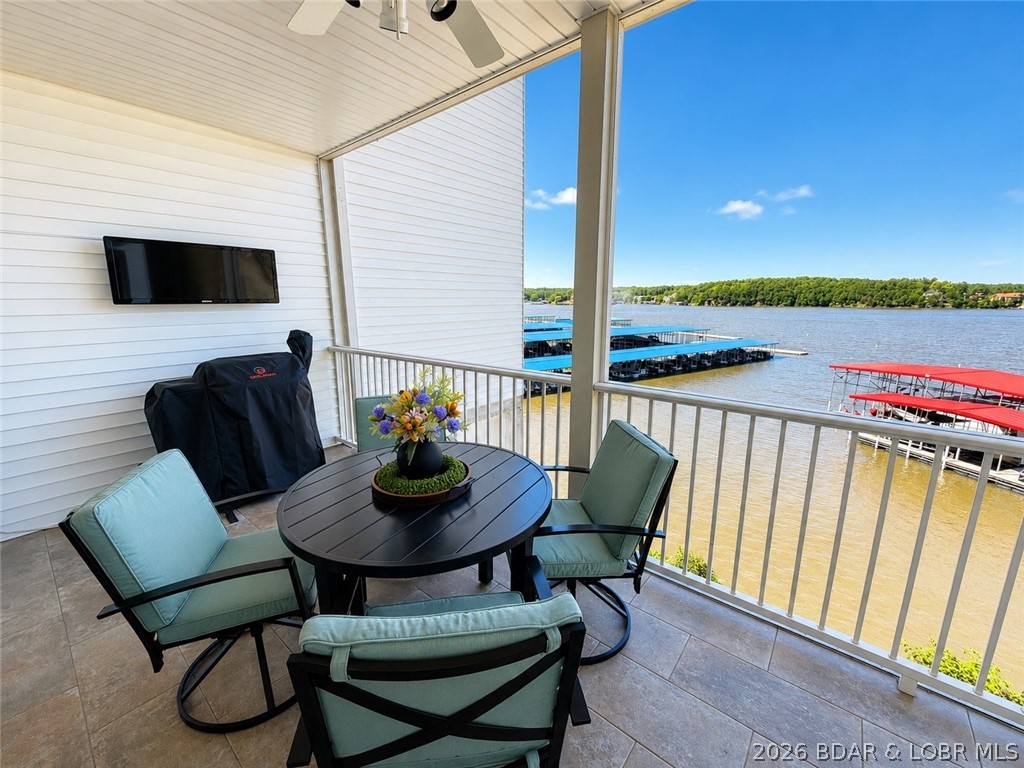 Stoneledge Condominium - Residential