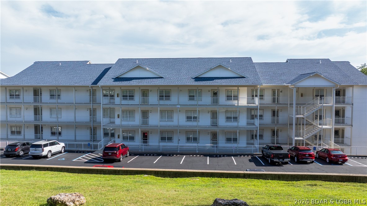 Stoneledge Condominium - Residential