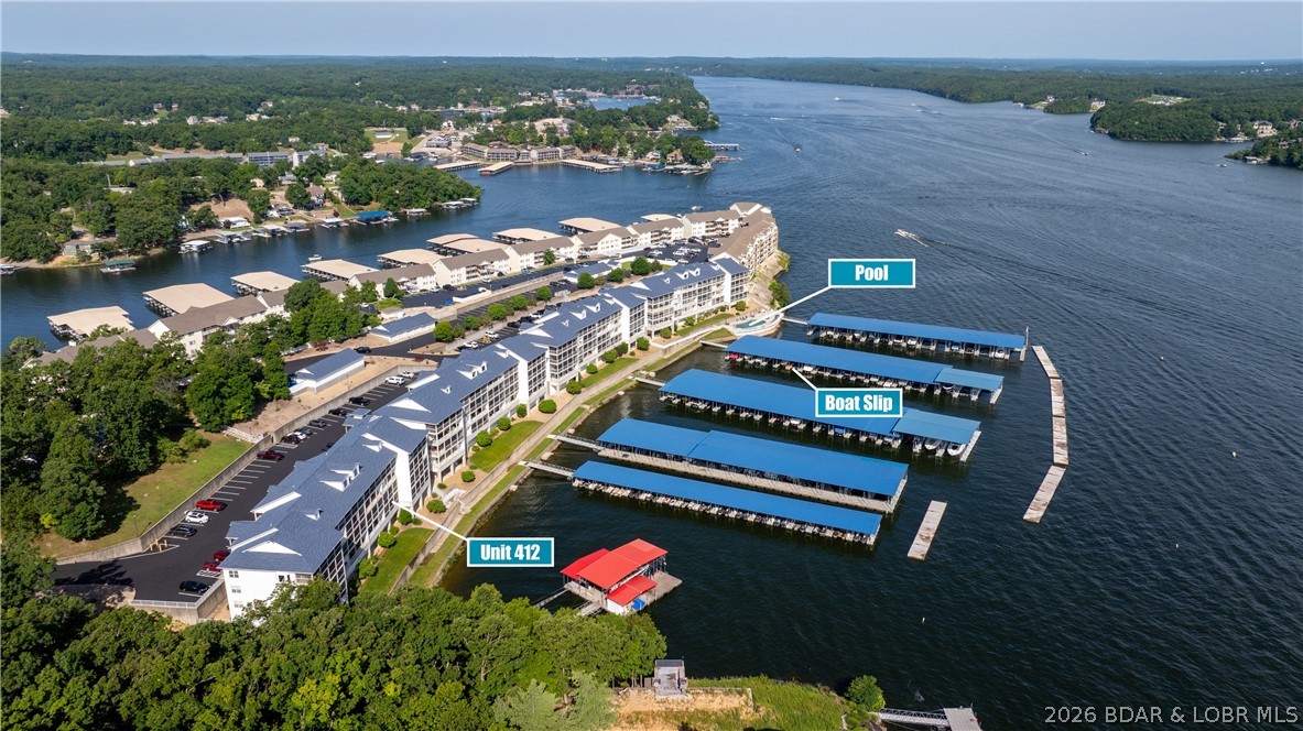 Stoneledge Condominium - Residential
