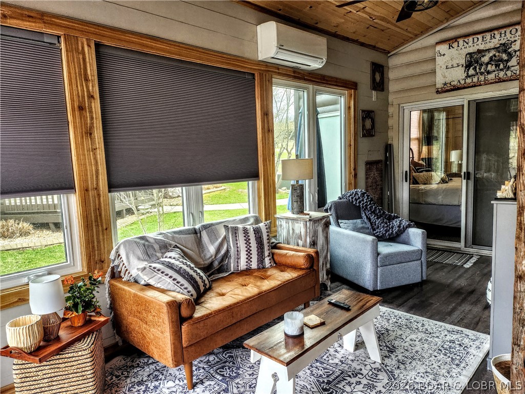 Old Kinderhook - Residential