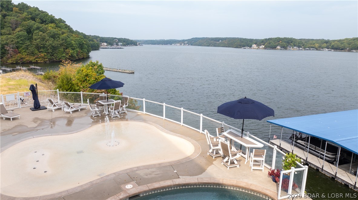 Trinity Pointe Condominiums - Residential