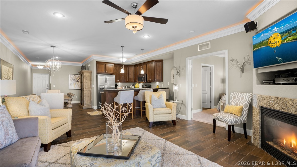 Trinity Pointe Condominiums - Residential