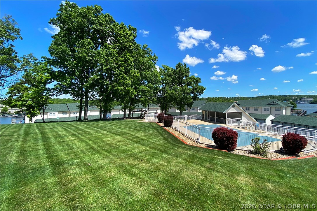The Evergreens On The Lake - Residential