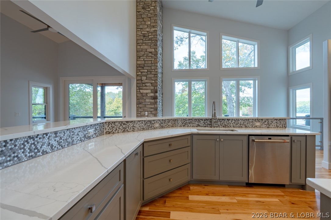 Glenwood Manor - Residential