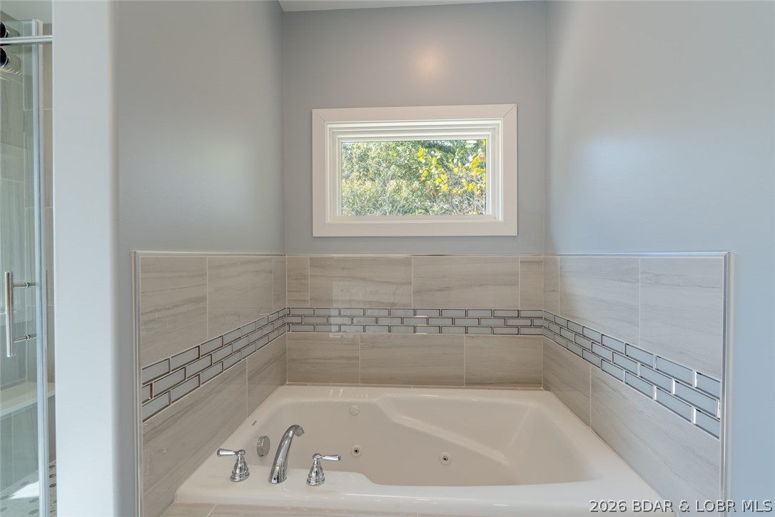 Glenwood Manor - Residential