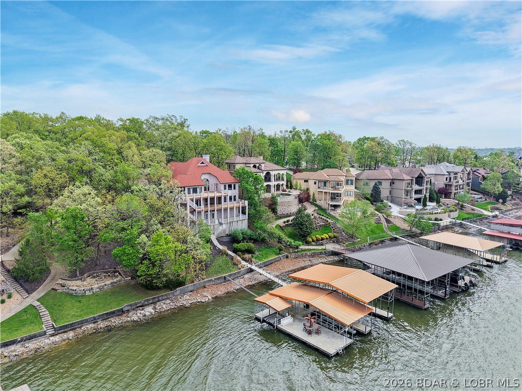 Forestridge Village At Shawnee - Residential