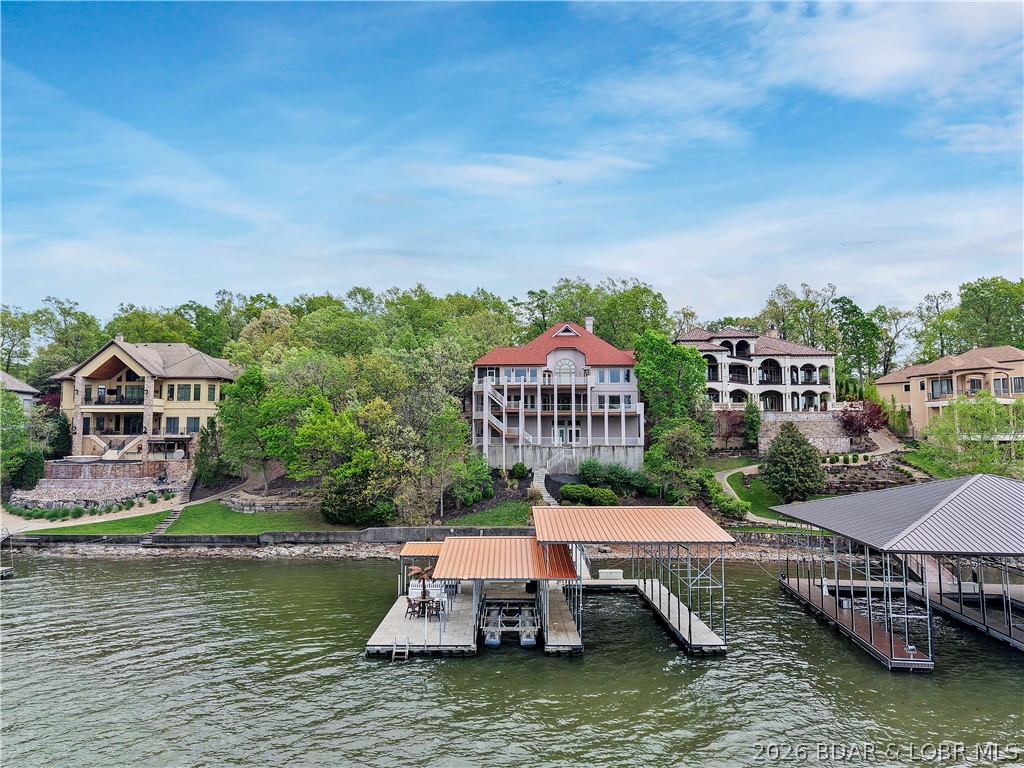 Forestridge Village At Shawnee - Residential