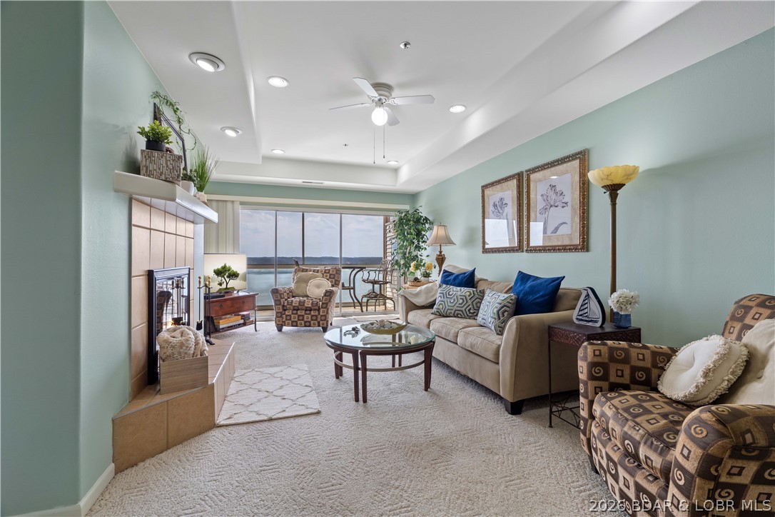 Emerald Bay Condominium - Residential