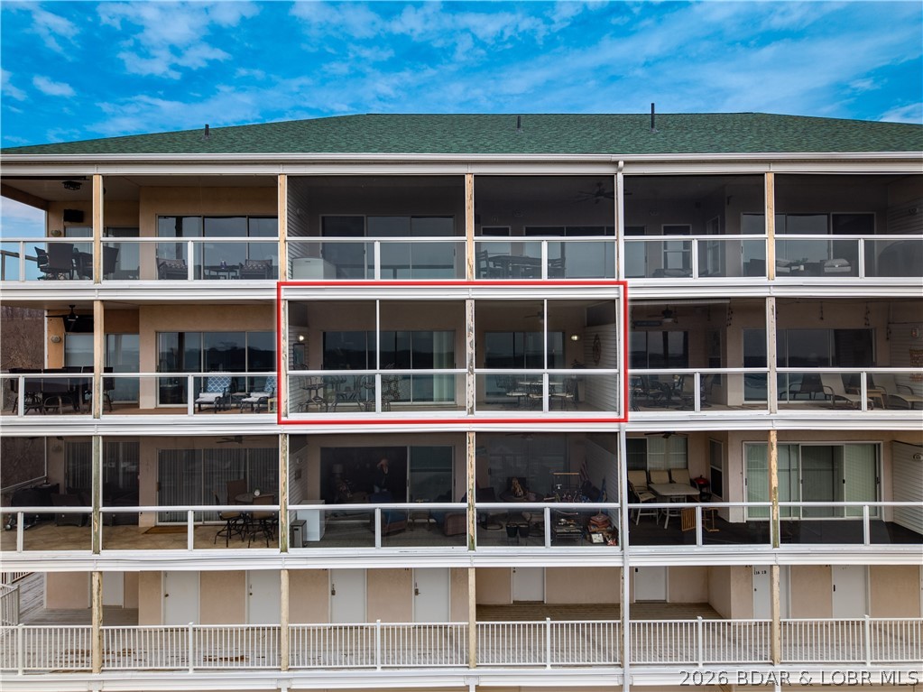 Emerald Bay Condominium - Residential