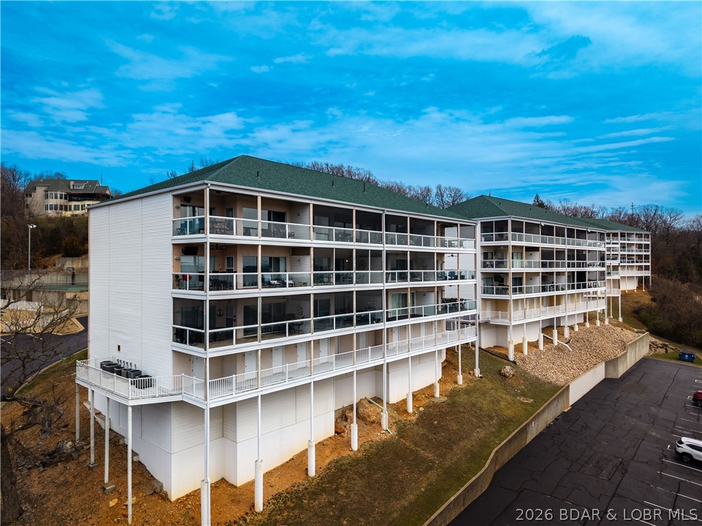 Emerald Bay Condominium - Residential