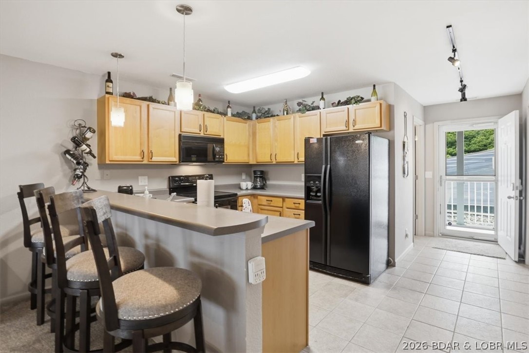 Highland Shores Condominium - Residential