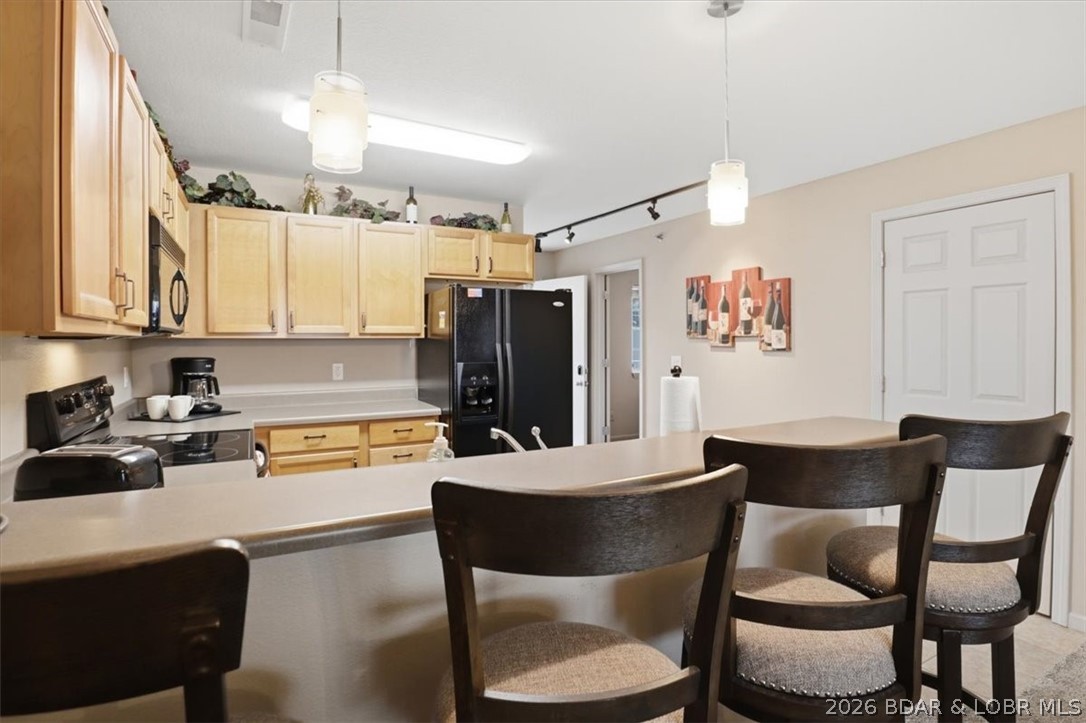 Highland Shores Condominium - Residential