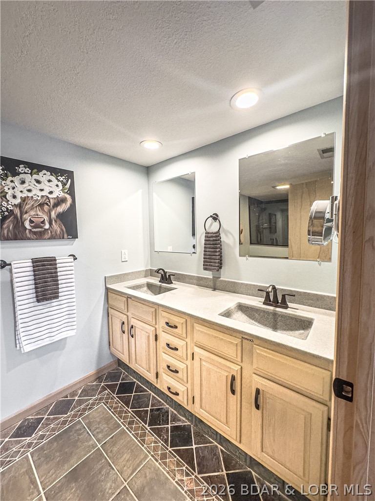 Sunrise Ridge Condominium - Residential