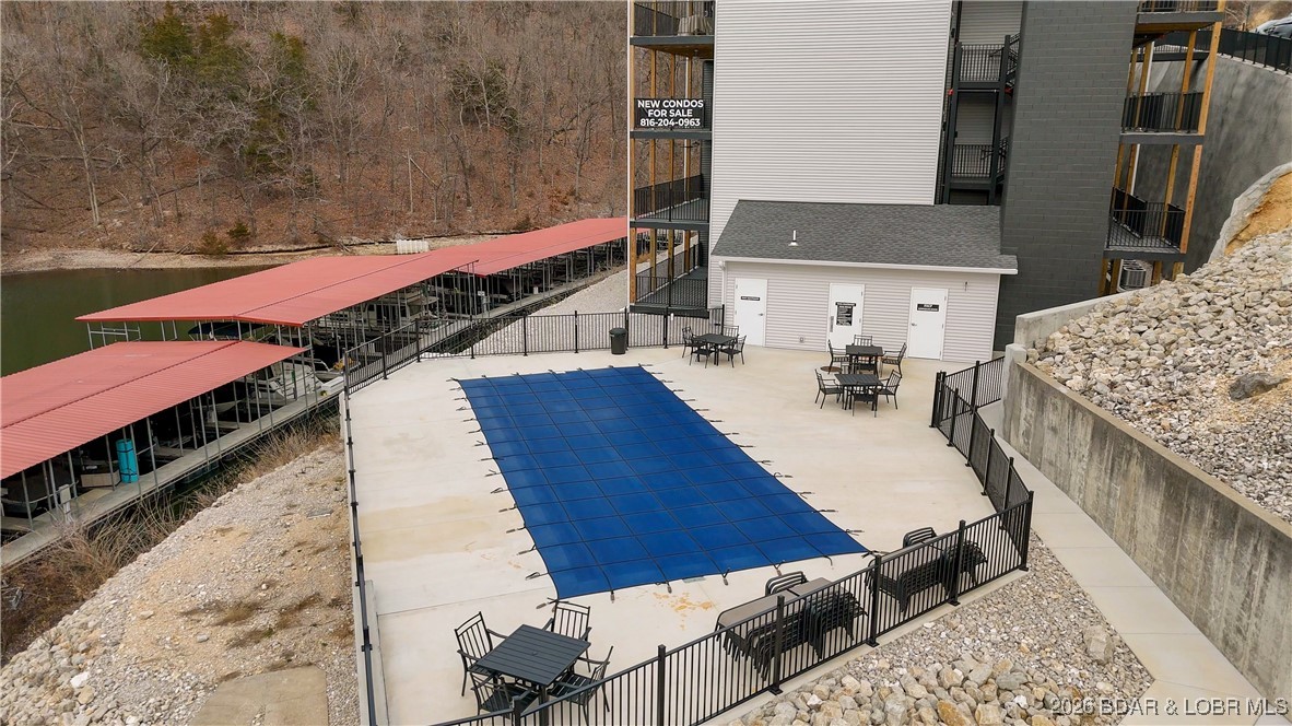 Highland Shores Condominium - Residential