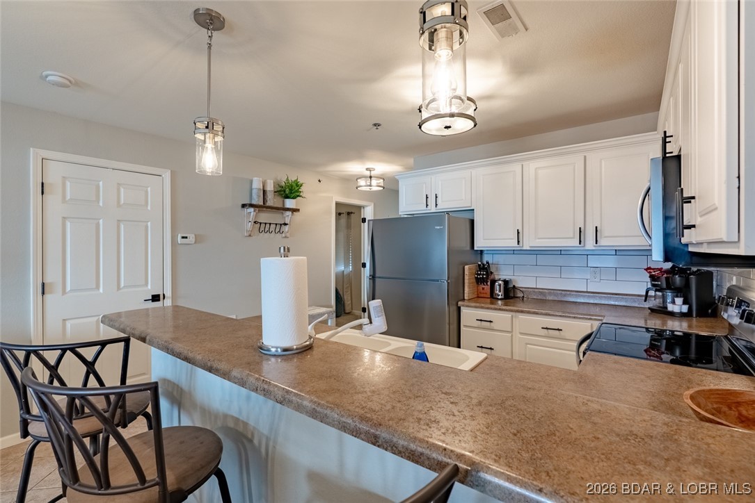 Highland Shores Condominium - Residential