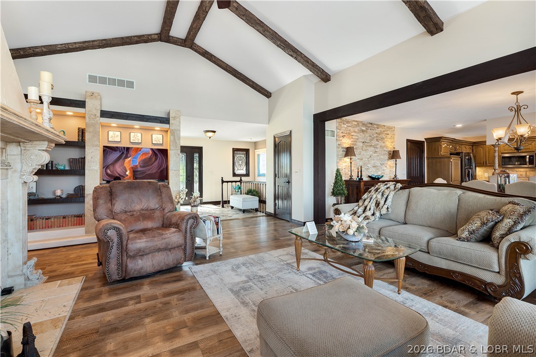 Tonys Point - Residential