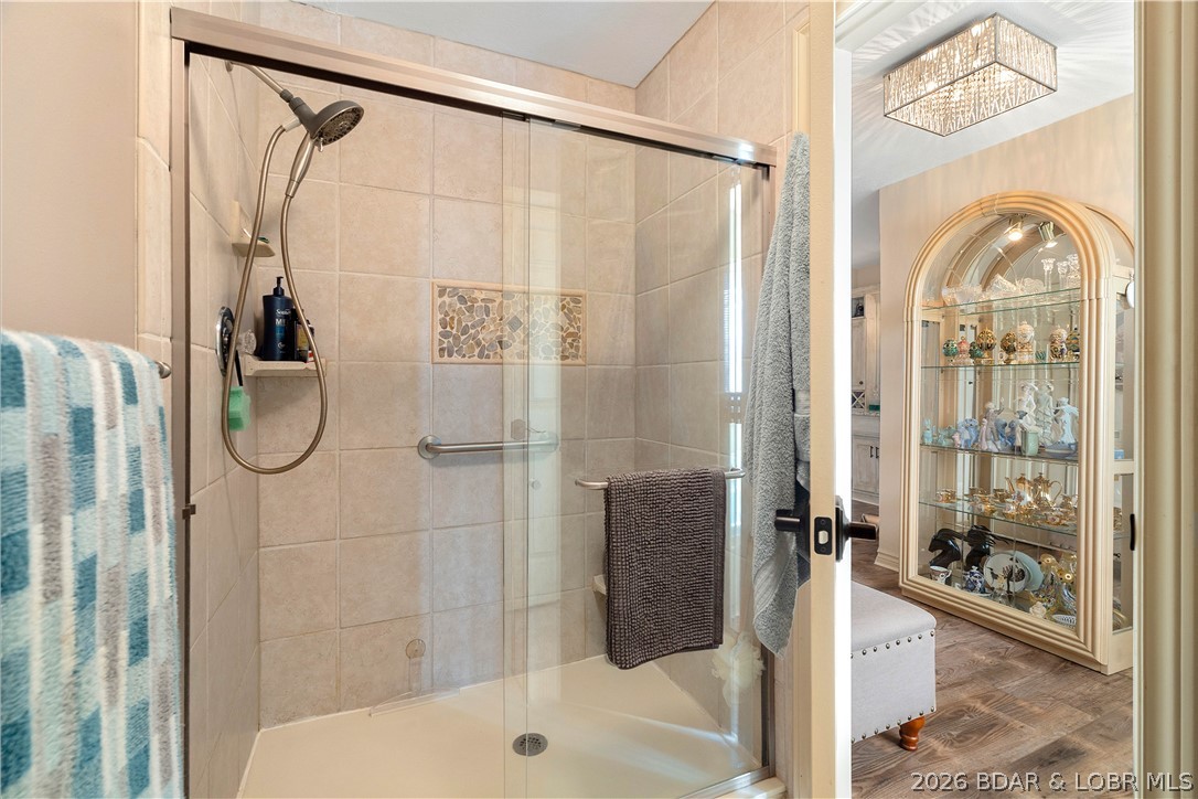 Tonys Point - Residential