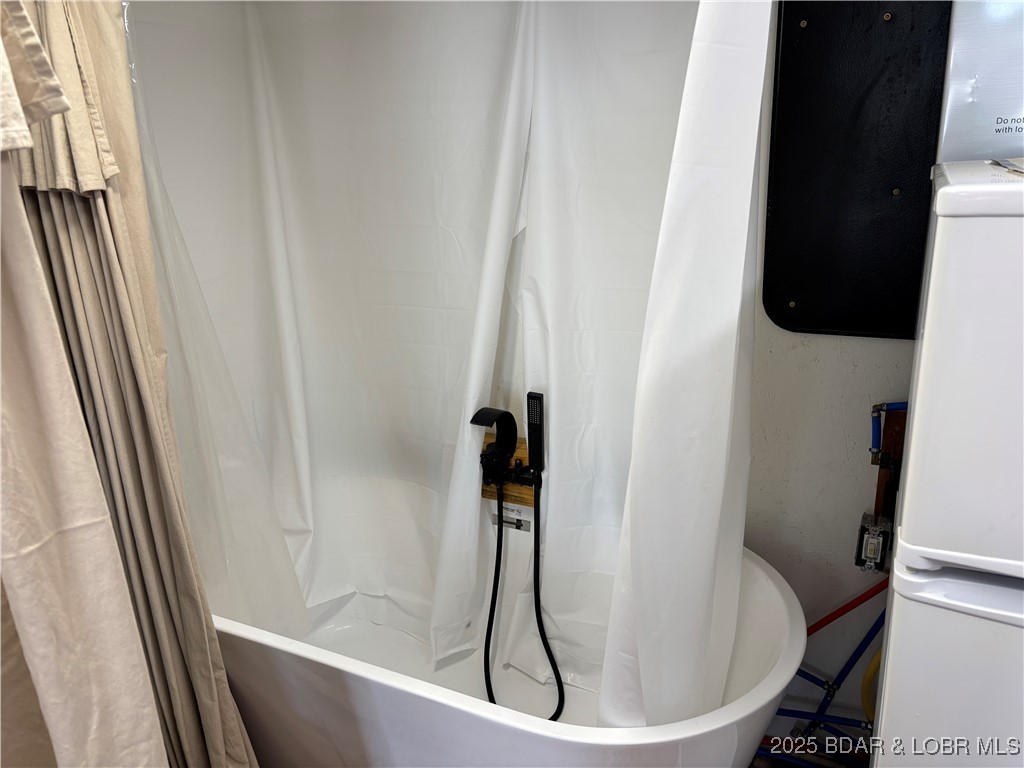 Stover, Missouri 65078, United States, 1 Bedroom Bedrooms, ,1 BathroomBathrooms,Residential,Active,169431