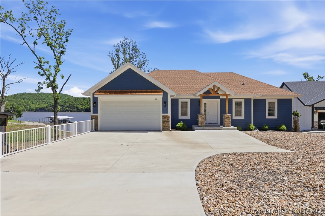 Shores of Eagle's View - Residential