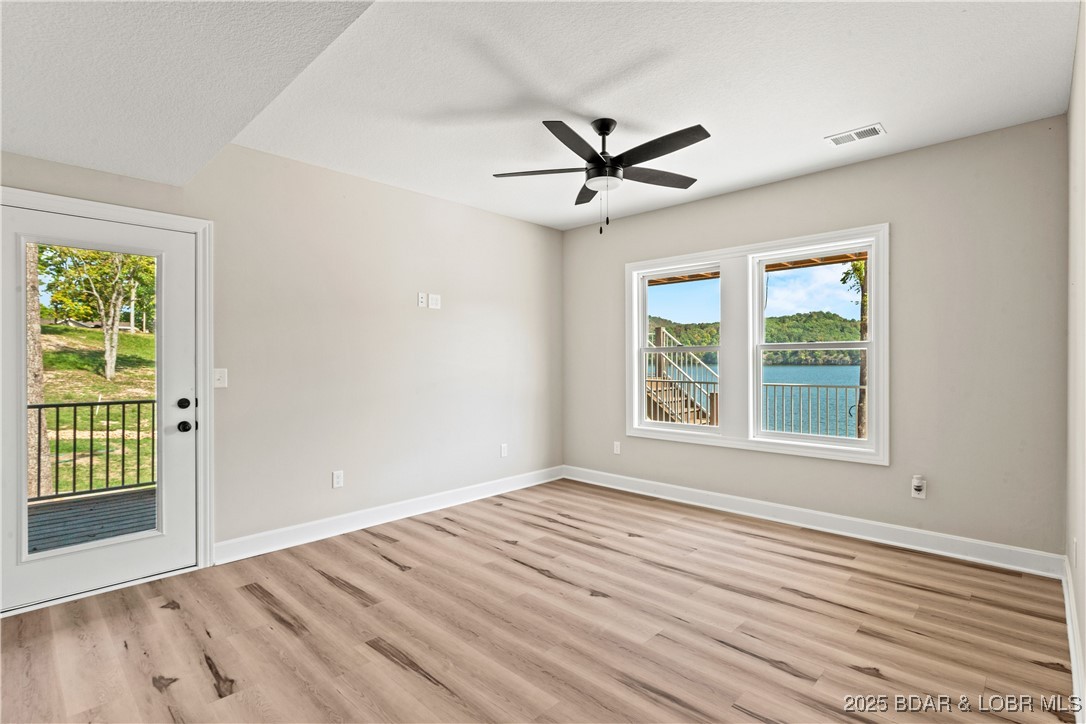 Shores of Eagle's View - Residential